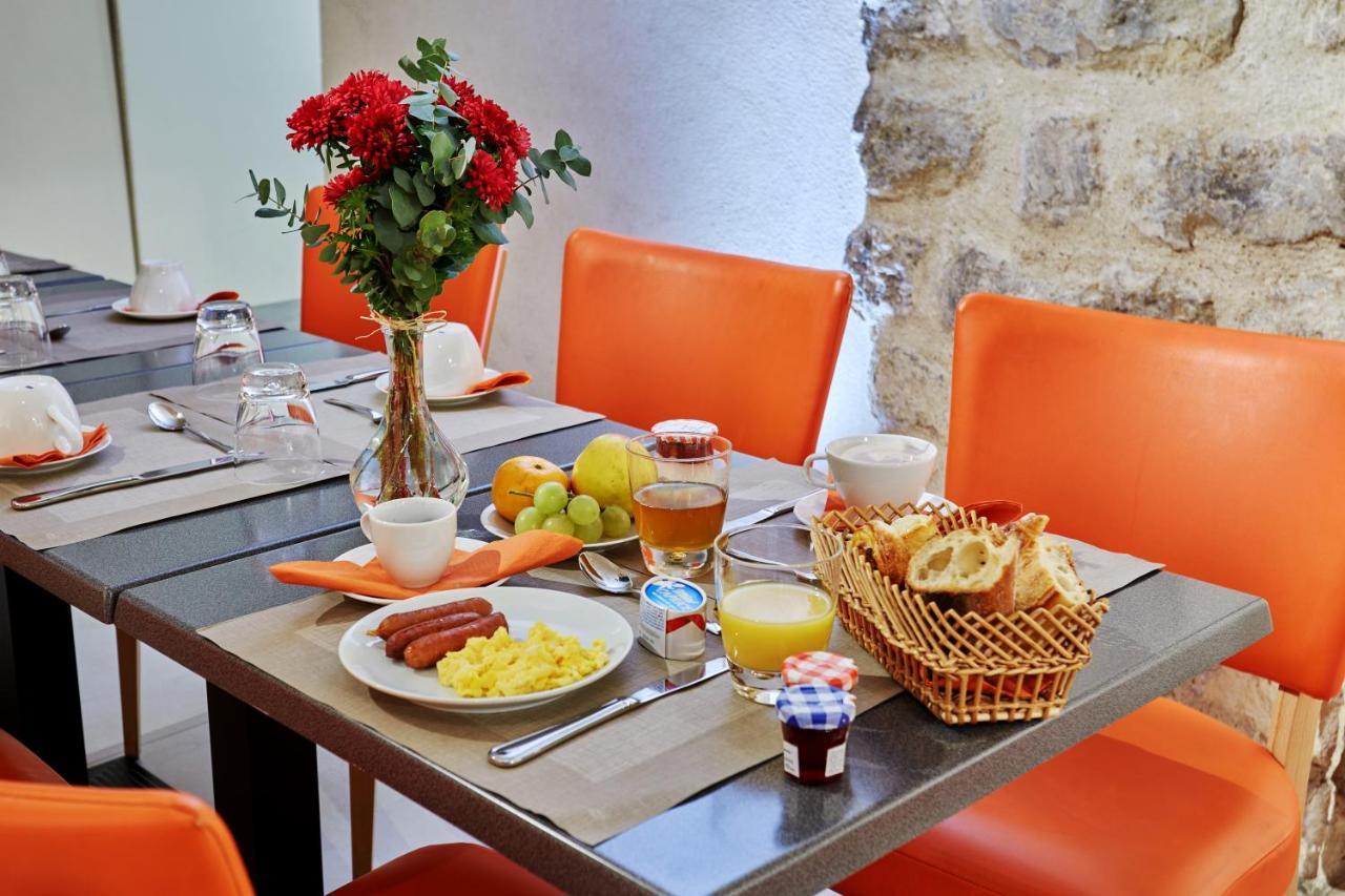 Hotel Le Relais Saint Charles Parijs Buitenkant foto