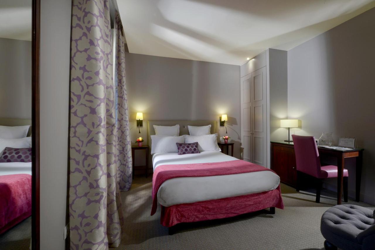 Hotel Le Relais Saint Charles Parijs Buitenkant foto
